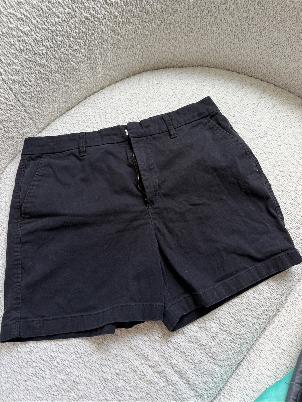 Gloria Vanderbilt Black Cotton Bermuda Shorts
